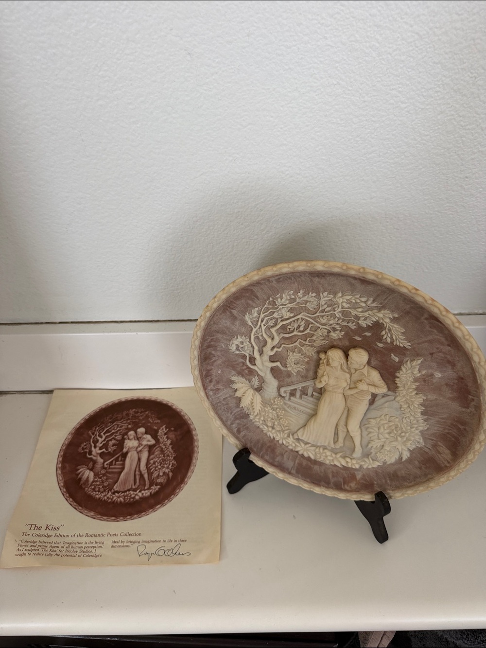Romantic Relief Wall Plaque Decorative Plate - Cream and Brown The Kiss.